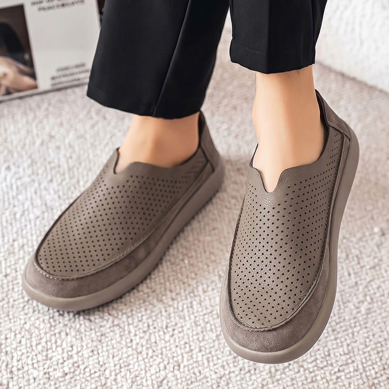 Mens Fashion Chinos - Sepatu Sneakers Loafers Pria Ukuran Besar